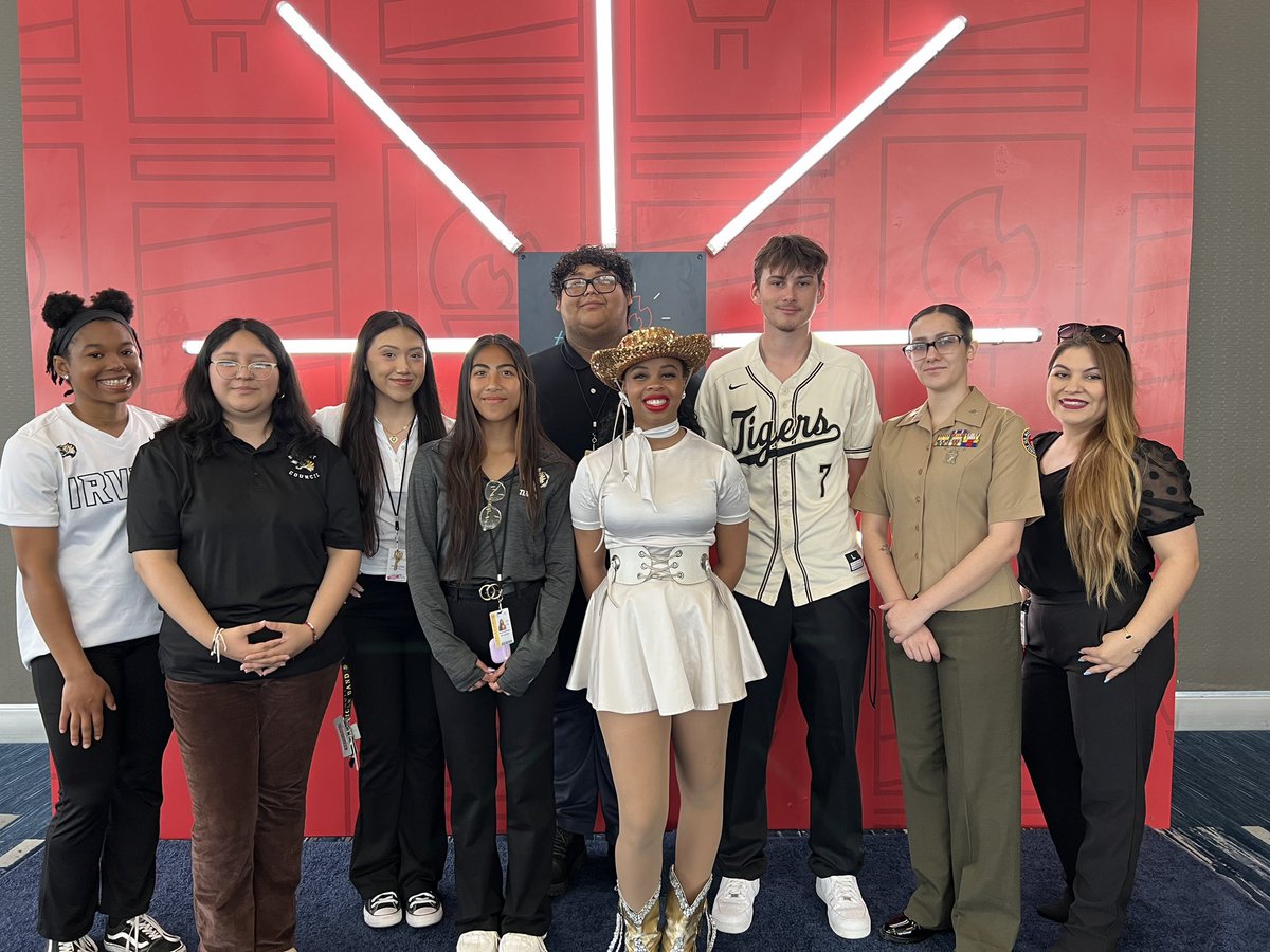 Irving High School tweet media