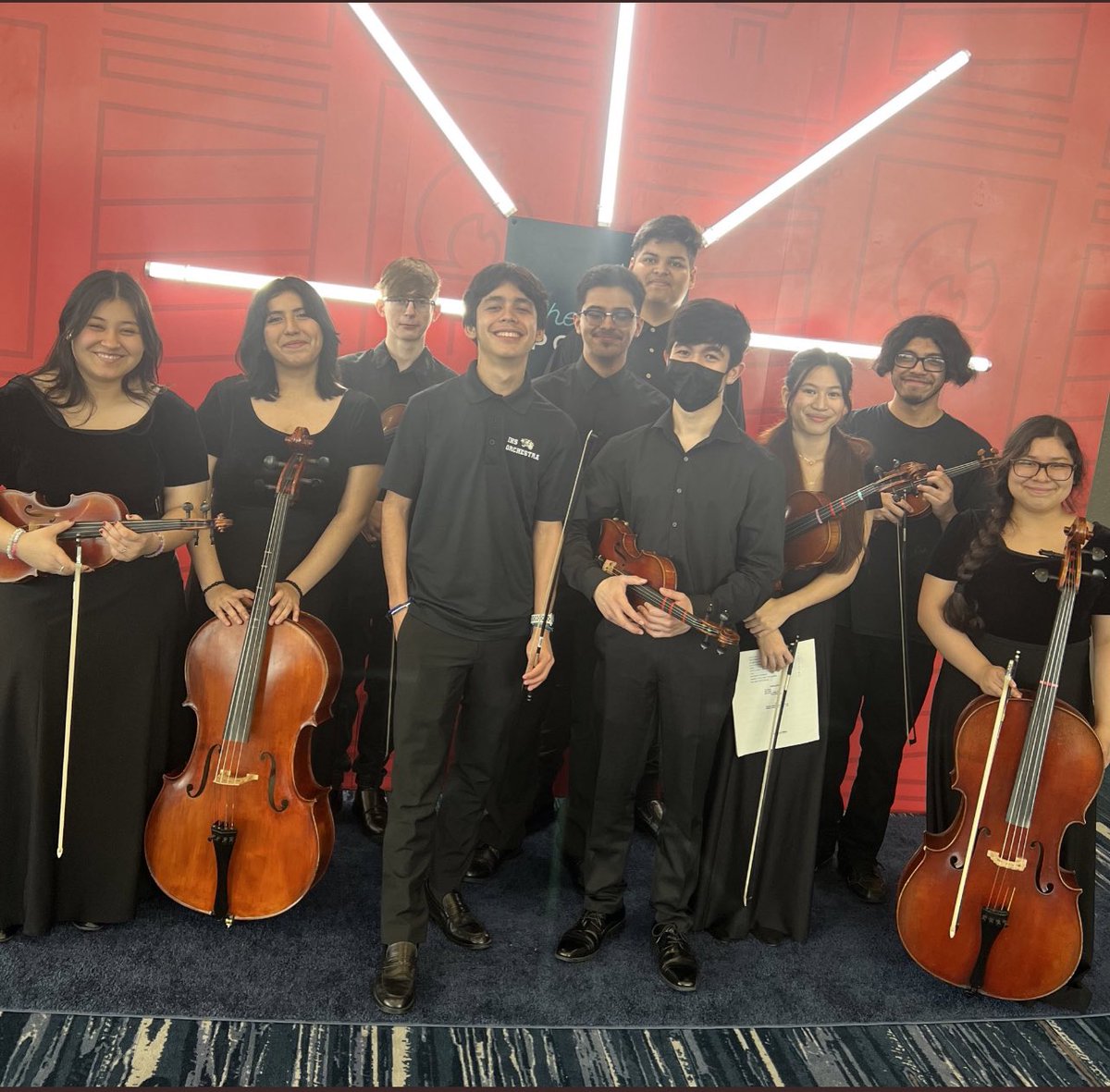 Irving High School tweet media