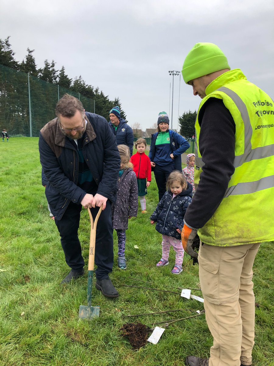 roundtowers's tweet photo. Phase 2 of our tree planting  took place in Monastery Road. In association with https://t.co/DCNNikYJV2
volunteers from Le Chéile and Towers Óg assisted.  Go raibh míle maith agaibh go léir a bhí páirteach. To see all the pictures go to our website https://t.co/iGGVQPpp9U https://t.co/8XsWSWUHCP
