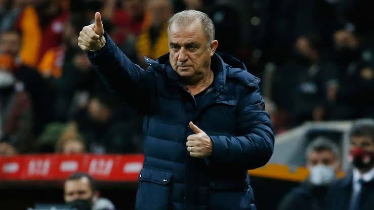forzacimbom's tweet photo. Fatih Terim: "Leao'nun hızına hayranım. 100 milyonun bu kadar kolay harcandığı günümüz futbolunda, Leao her şeye değer. Sınırsız kontenjanı olan bir kadrom olsaydı, ilk Leao'yu alırdım." https://t.co/wXxSyTF6Jt
