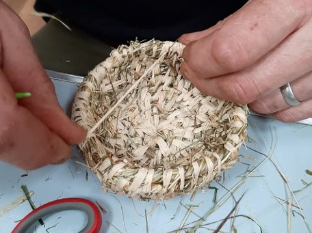 JackRavenInfo's tweet photo. New course - 1 Day Coiled Baskets - https://t.co/R8e10ysjlM https://t.co/eDcPvVGWMA