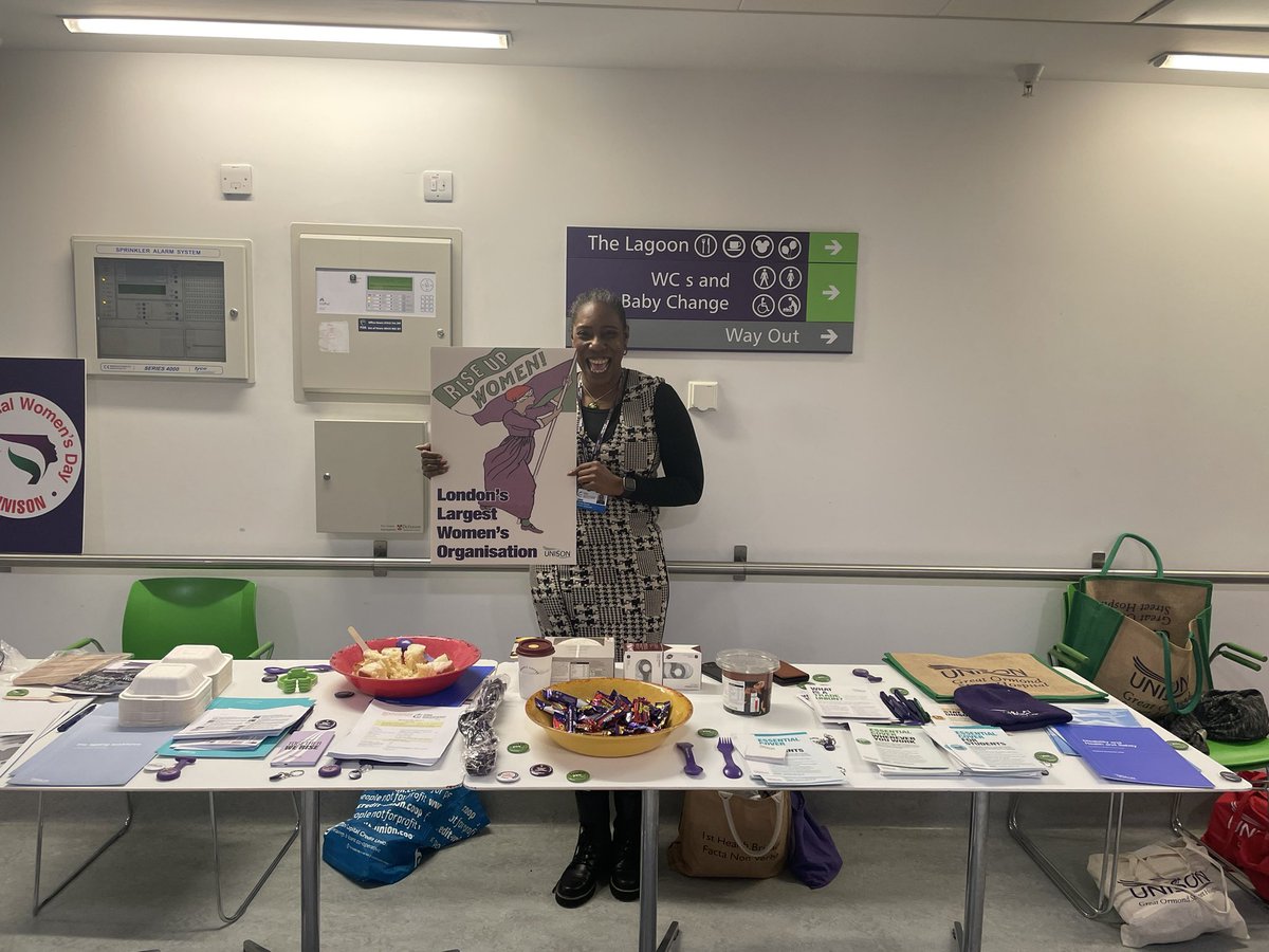 GOSHUnison's tweet photo. Happy #InternationalWomansDay2023 here’s @NerrineB manning our Stall by the lift lobby in the lagoon please say hello if you’re in the trust today https://t.co/oiQfbZ3kUI