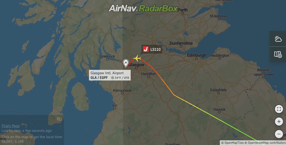 AirNavRadar's tweet photo. Jet2 #LS110 declared an emergency prior landing into Glasgow https://t.co/YuPVPFEggA https://t.co/pERtuZPzUI