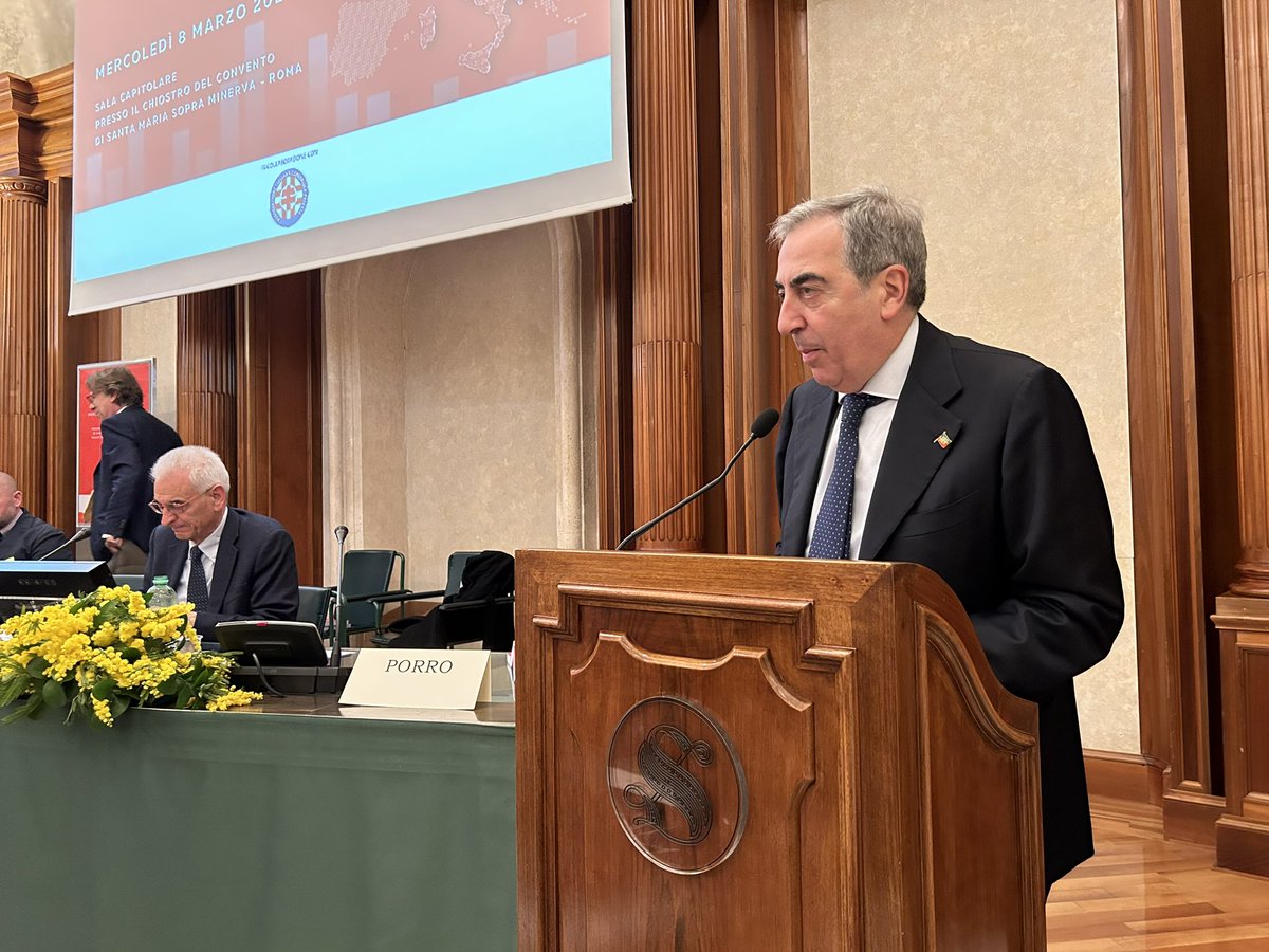 Maurizio Gasparri tweet media