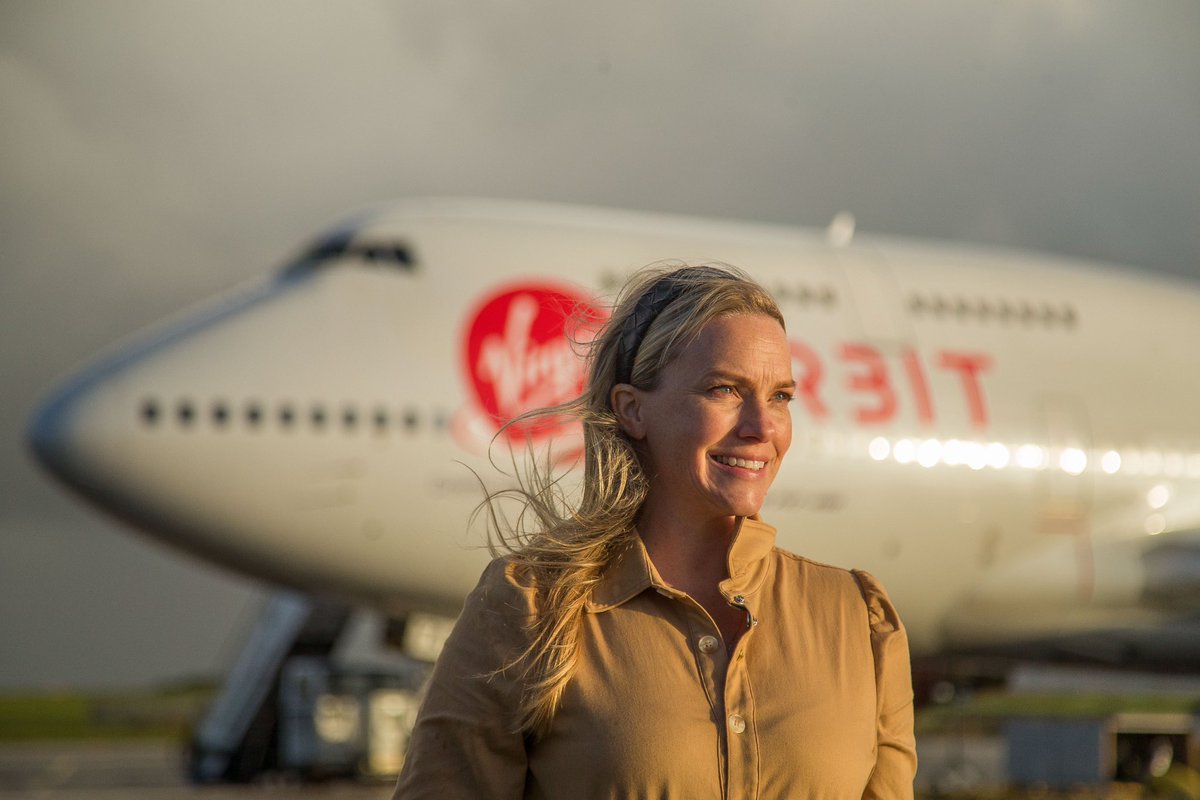 CWLSpaceCluster's tweet image. On #InternationalWomensDay, we celebrate the women who work so hard to champion #Cornwall Space Cluster, making it a success.  Here&apos;s to @MelsGoodSpace, @gail_eastaugh, @_Jessification_ , @heidi_teaman, @volcanokathi  - women who are literally out of this world!! #IWD2023