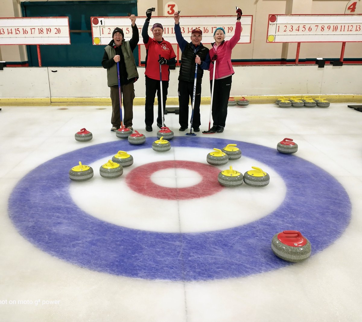 BorderIceRink's tweet photo. Massive Congratulations to John Hodge playing for DUNS, on his 8 ender.
here he is with his team, Nigel Warren, Luigi Massari, John Hodge and Hilary Boyer
#curling #8ender #welldone https://t.co/jwgKynyW1F