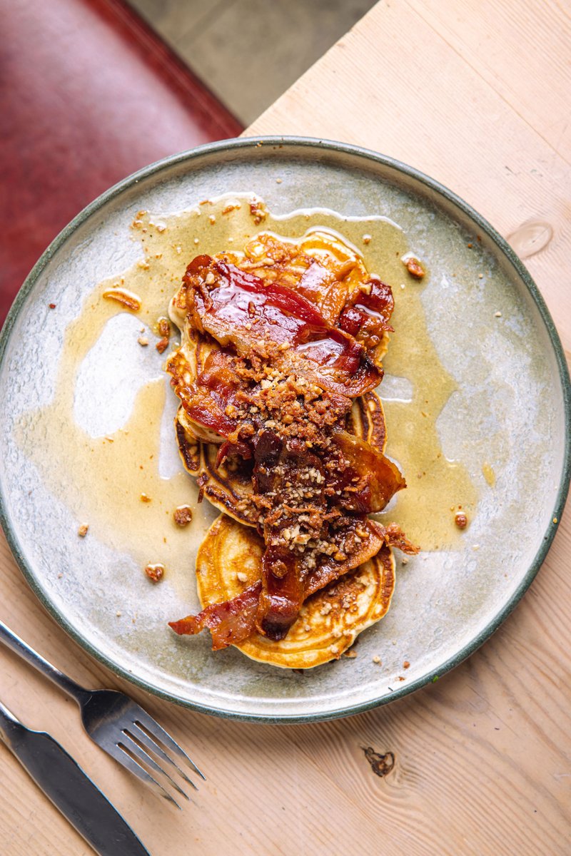 FANCY A BEEFY BREKKIE CHELTENHAM?🍳🥞

Our Breakfast menu will be available at our Cheltenham branch from 8.30am till 11am from Tues 14th till Friday 17th to celebrate Race Week! To book yourself a table, please book online as normal!

*The normal burger menu will resume 12pm.*