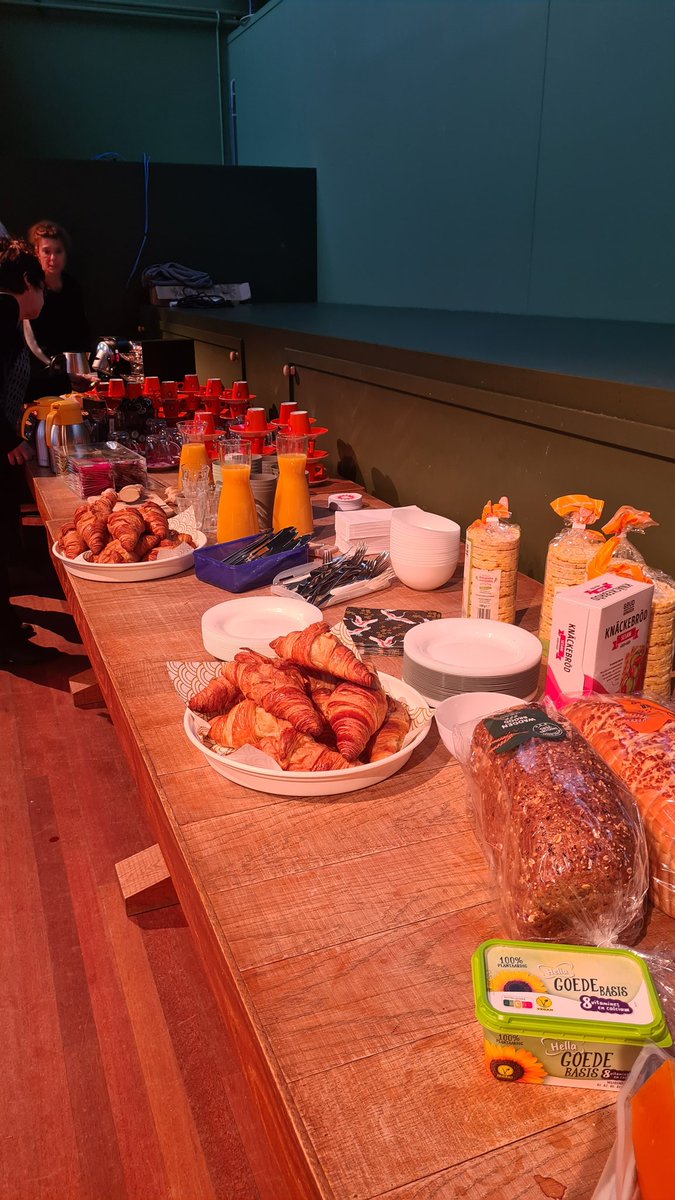 Inspirerende start van #IWD2023 in <a href="/shertogenbosch/">'s-Hertogenbosch</a> met film, discussie en ontbijt. Vanavond afsluiten met speciale voorpremière van film Le blue du Caftan samen met zusterclub Vught Lumineus @Verkadefabriek @NLSoroptimist