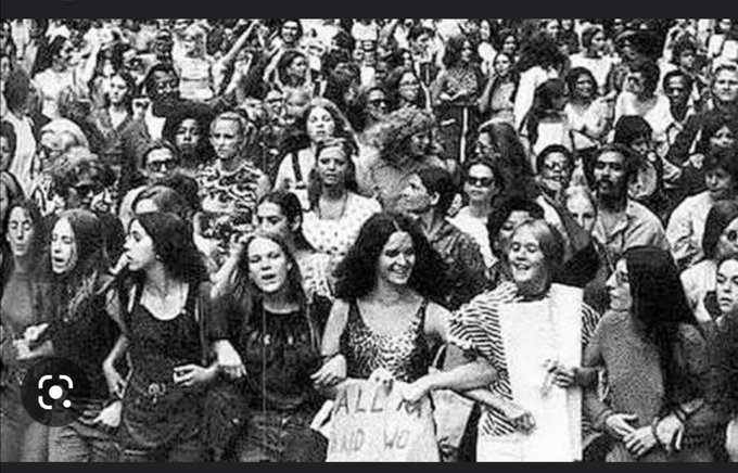 tlnklcunal's tweet photo. Dünya yerinden oynar
Kadınlar özgür olsa
#8MartDünyaEmekçiKadınlarGünü https://t.co/kqRUK04JtP