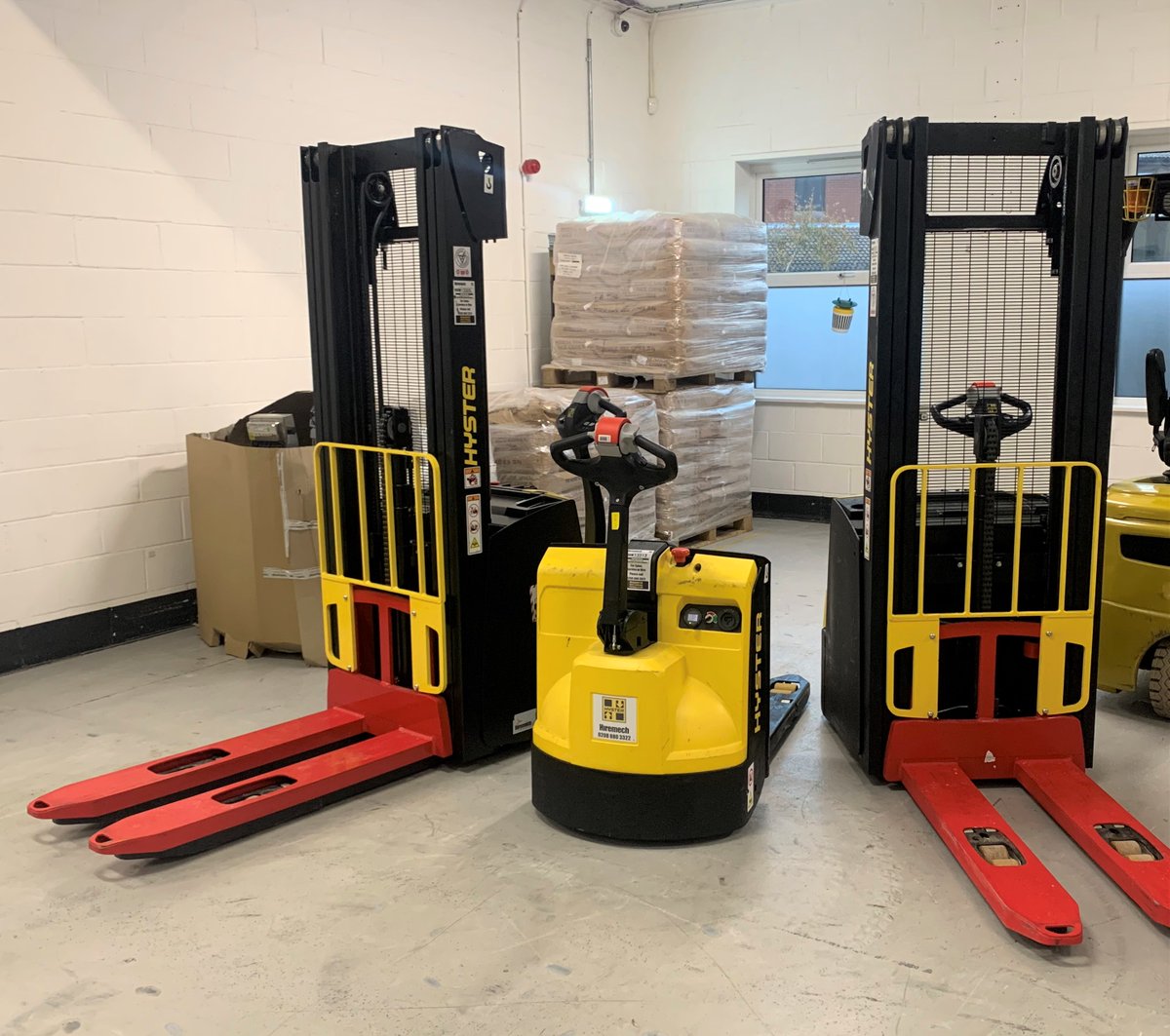 🤝🏼17-year partnership with our customers La Tua Pasta!

Site Manager, Salvatori said: “We have used Hiremech for several years and they always deliver."

👉🏼 Read the full story: bit.ly/3mzvu46
📞 020 8880 3322
 📧sales@hiremech.co.uk

 #LondonsNo1