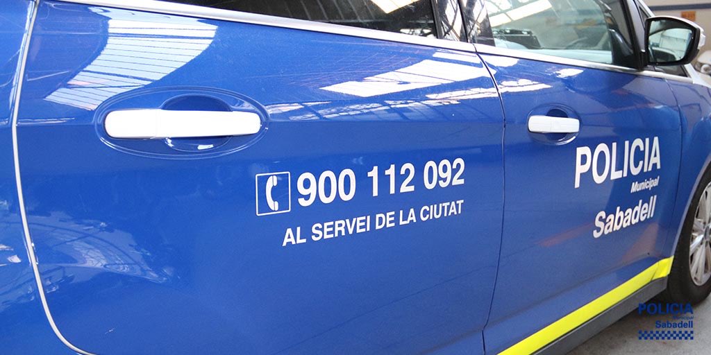 #ACTUACIÓPMS 🚔Ahir a la nit vam aturar una ocupació, a la #CreuBarberà , gràcies a la col·laboració ciutadana

👉 Quan vam arribar a l'habitatge, 2 persones van fugir i vam identificar una tercera

#SabadellSegura #Sabadell