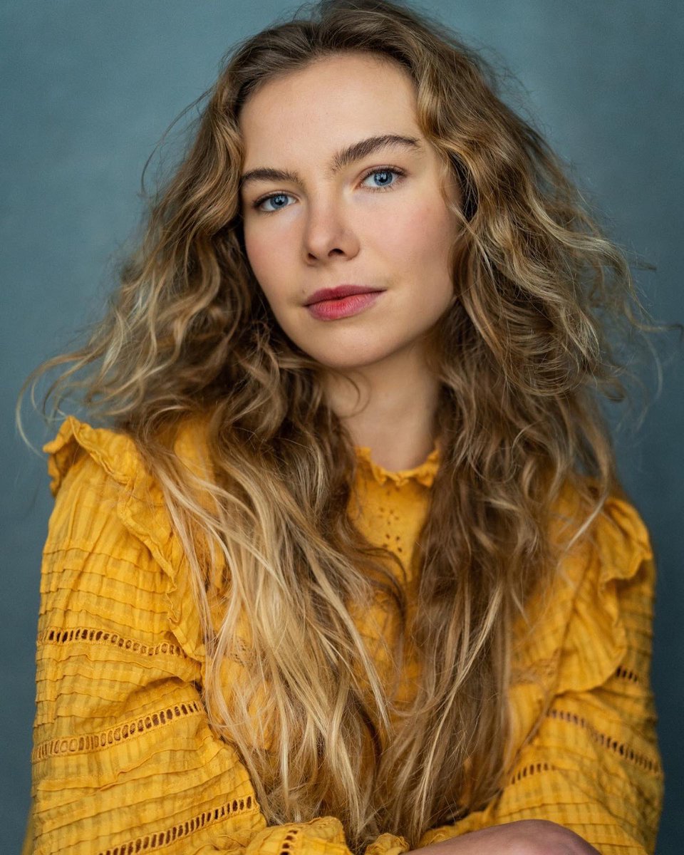 BombFactTheatre's tweet photo. ✨CAST ANNOUNCEMENT✨
The Experience by India Harrison Peppe. Directed by Jessy Roberts for Bomb Factory Theatre’s 2023 Showcase of New Writing @canalcafetheatre 

Lynette - MADELEINE AKUA
Berlin - GAIA MONDADORI
Mother - MOLLIE SEMPLE

Welcome to the Molly Mae experience! https://t.co/Ars49oAgyL
