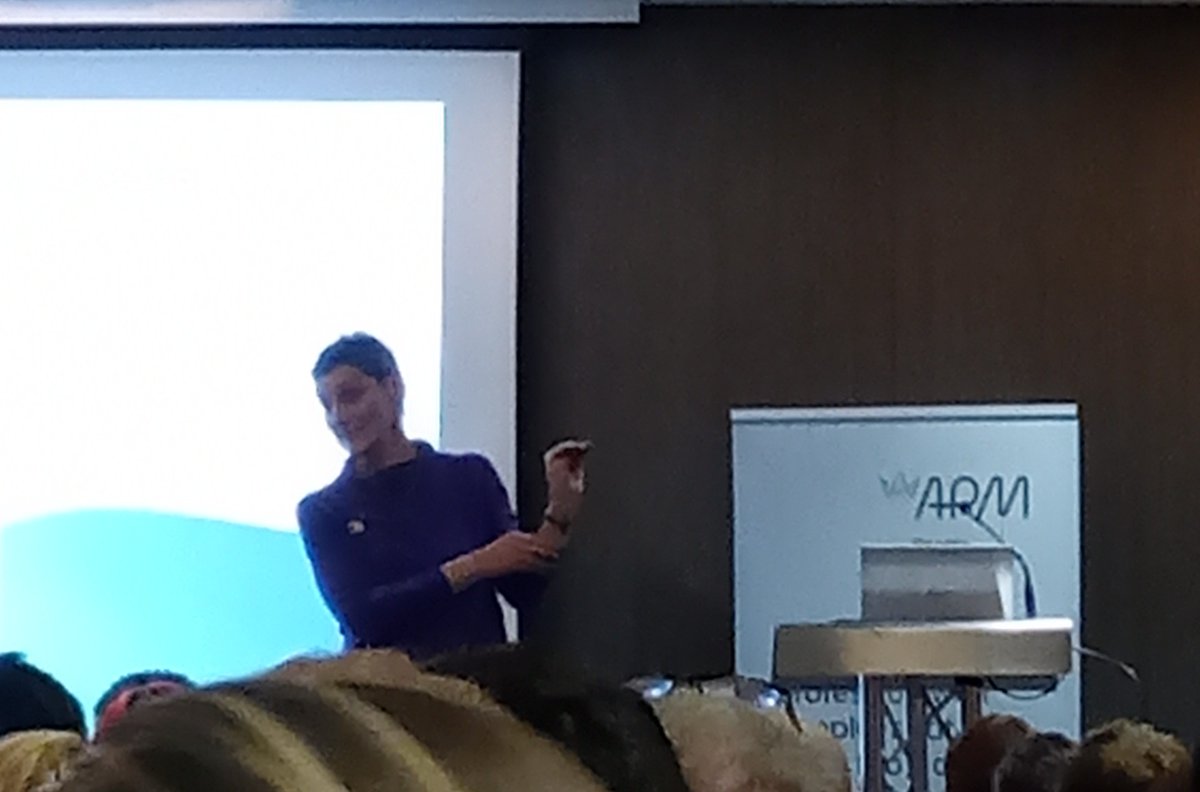Chris__Castle's tweet photo. Carole Osterwell bringing neuroscience to life for us here at the #fearlesschange #change and #engagement conference @APMProjectMgmt @ApmSefg https://t.co/DOvKi0jsfX