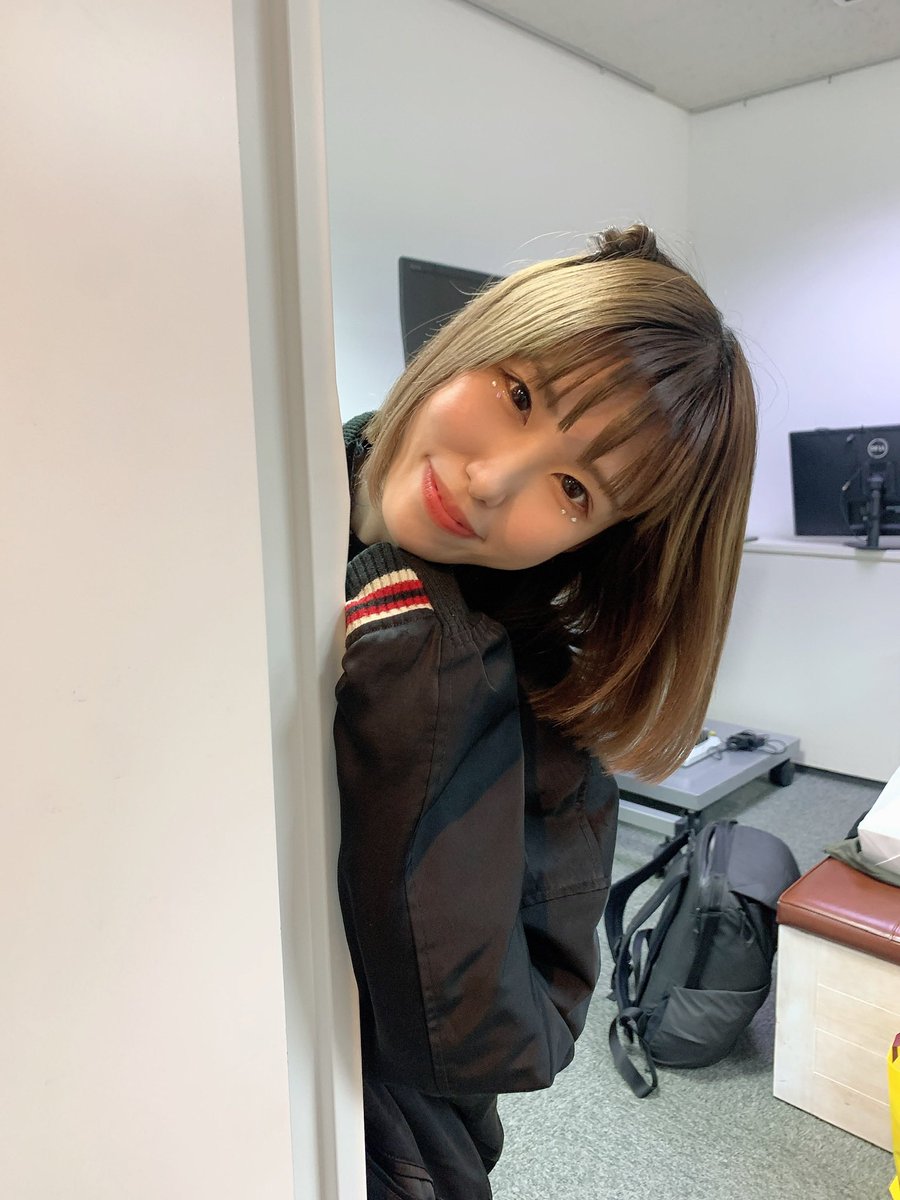 仮面女子:公式ツイッター tweet media