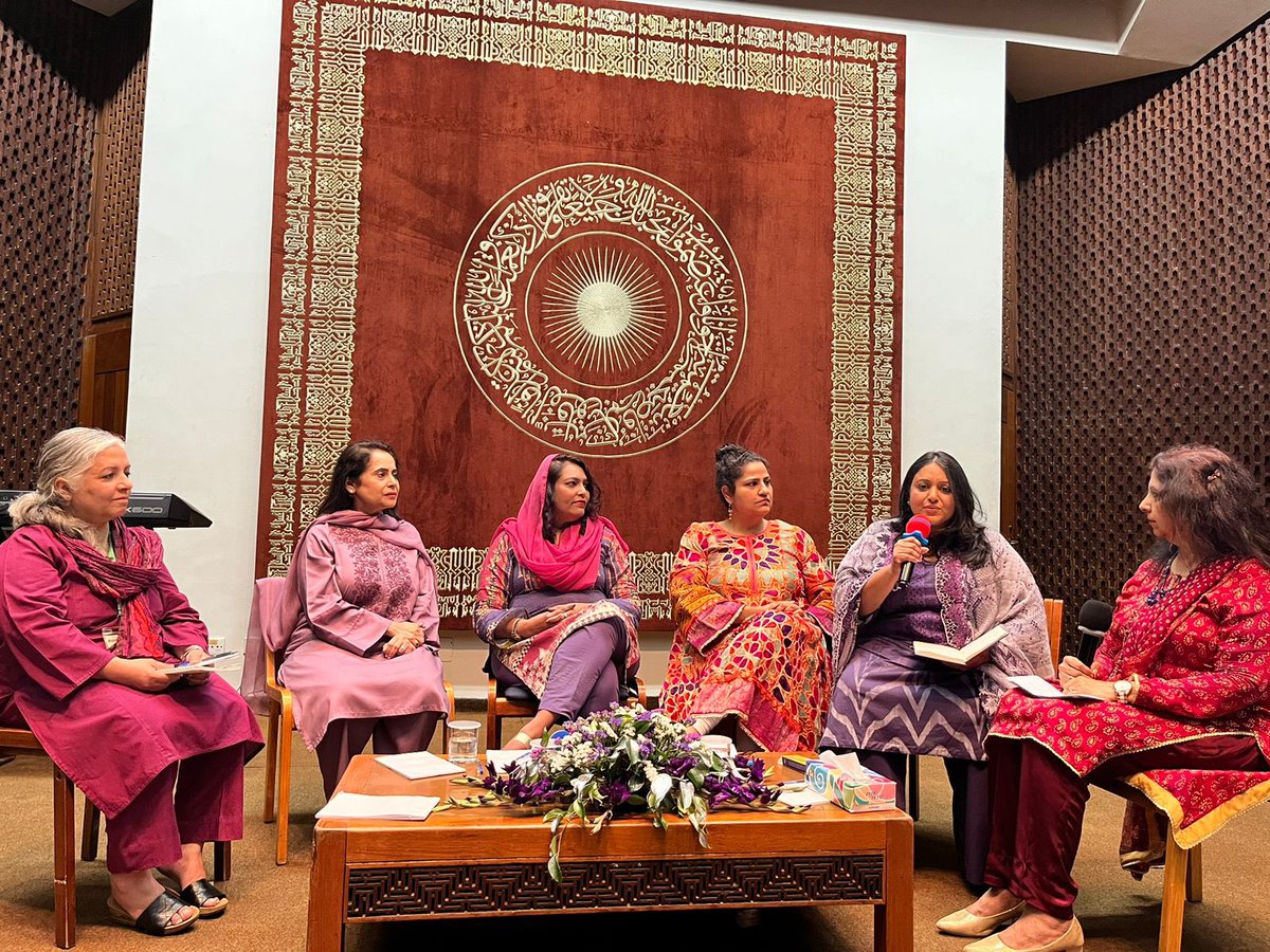 doctHERs's tweet photo. Now that’s what we call a powerhouse panel. 💪🏾
📣 DigitALL: Innovation & Technology for Gender Equality
📍AKU, Karachi
#InternationalWomensDay #doctHERs #AKU #WomeninBusiness #WomenInLeadership #WomenInTech #WomenInHealthcare https://t.co/Yku9lTIyzq