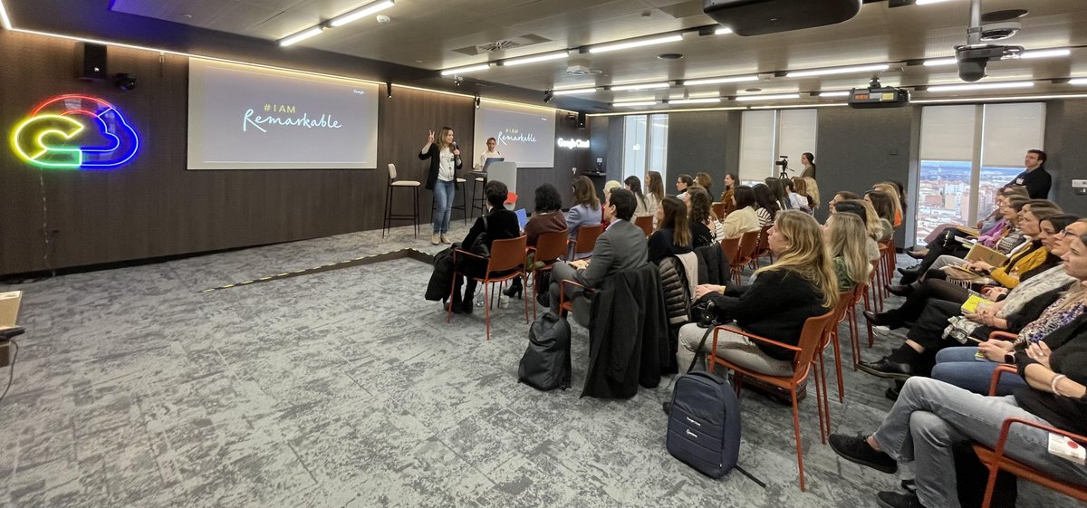Google Cloud España tweet media