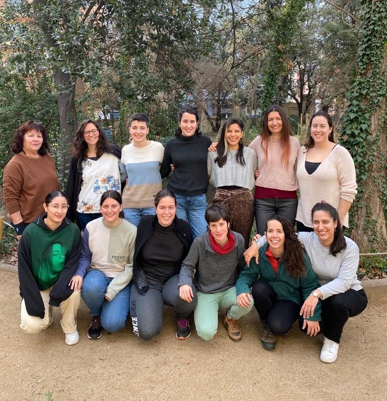 Equipàs del @mcngranollers i @Ratpenats_Cat! Endavant totes! Una feina increïble en un ambient immillorable 💚 #DiaInternacionalDeLaMujer #DiadelaDona #DiaInternacionaldelesDones #DiaInternacionaldelaDona @territoricat @diba #InternationalWomensDay #bats #murcielagos @SECEMU_