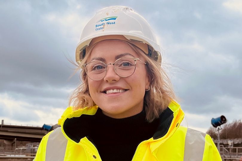 SouthWestWater's tweet photo. Meet Jess 👋

She oversees the entire wastewater network for Mid Devon, as well as a team of mostly male technicians.

"It's vital that women know they can do anything they set their minds on and that they do have a place in any industry at any level."

#InternationalWomensDay https://t.co/5DhUq15lJq