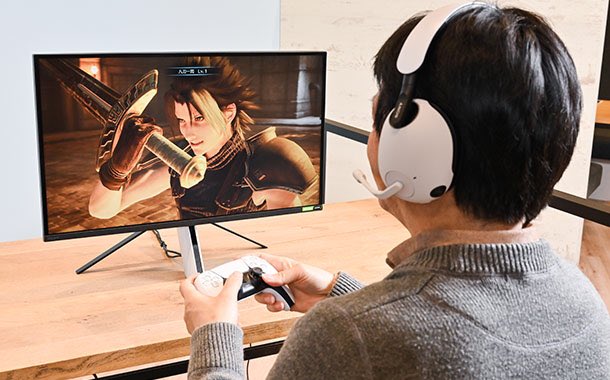 Final Fantasy VII Remake Project Producer Yoshinori Kitase promoting the Sony INZONE gaming headset and monitor in Japan! #FF7R #CrisisCore
