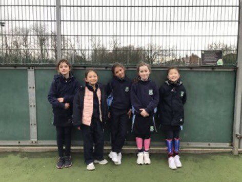 Well done #UrsulineY4 for your fantastic matches against Putney High this afternoon. Lots of matches and fun together #UrsulineFootball