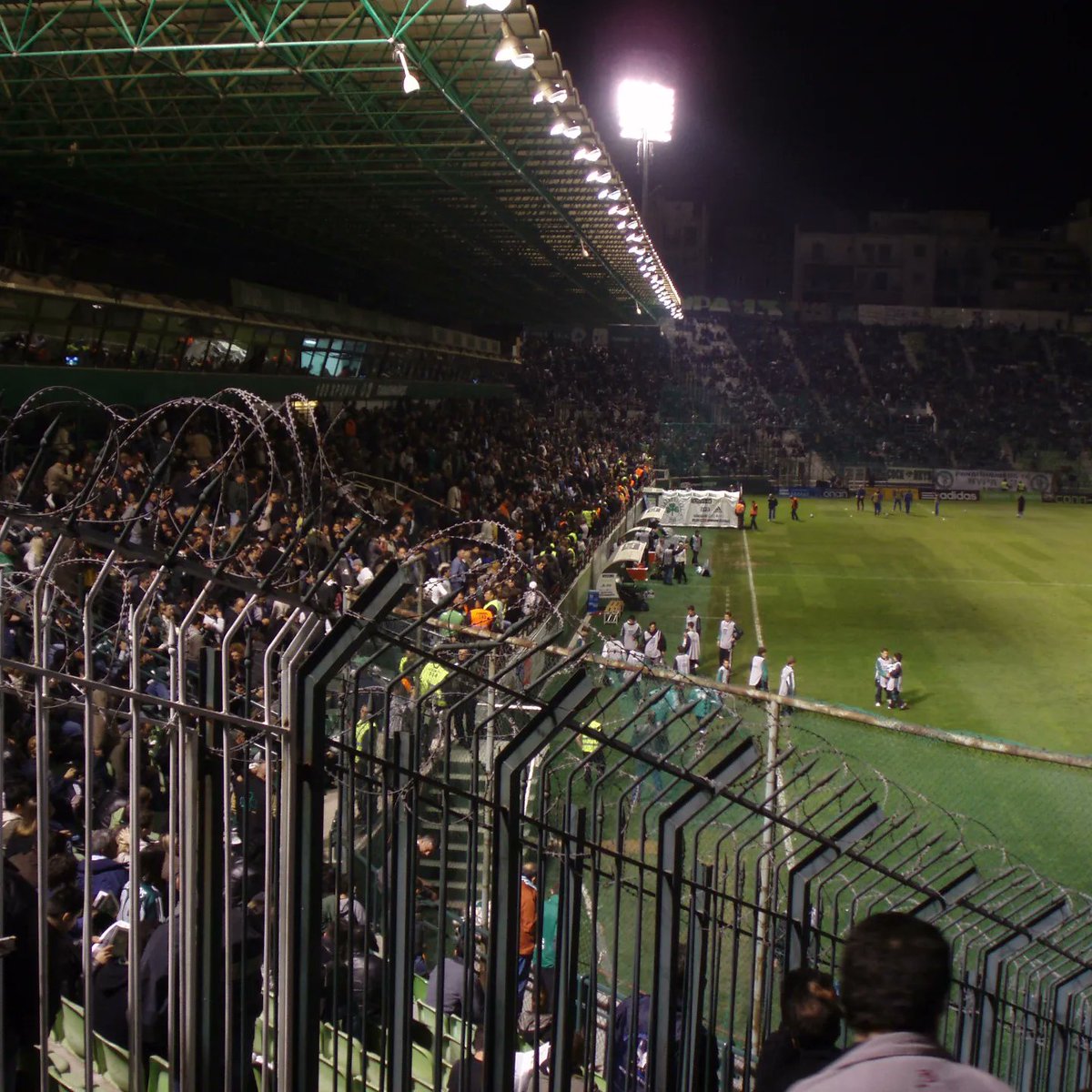 Retroball_NO's tweet image. Panathinaikos 1908 - 2008 ☘️

Tilbakeblikk til jubileum sesongen på historiske "Apostolos Nikolaidis" i 2008 hvor jeg og pappa dro på fotball tur og så vårt kjære Panathinaikos mot Iraklis. Oppgjøret endte 1-1.

Anbefaler alle å ta turen til det historiske stadionet!
