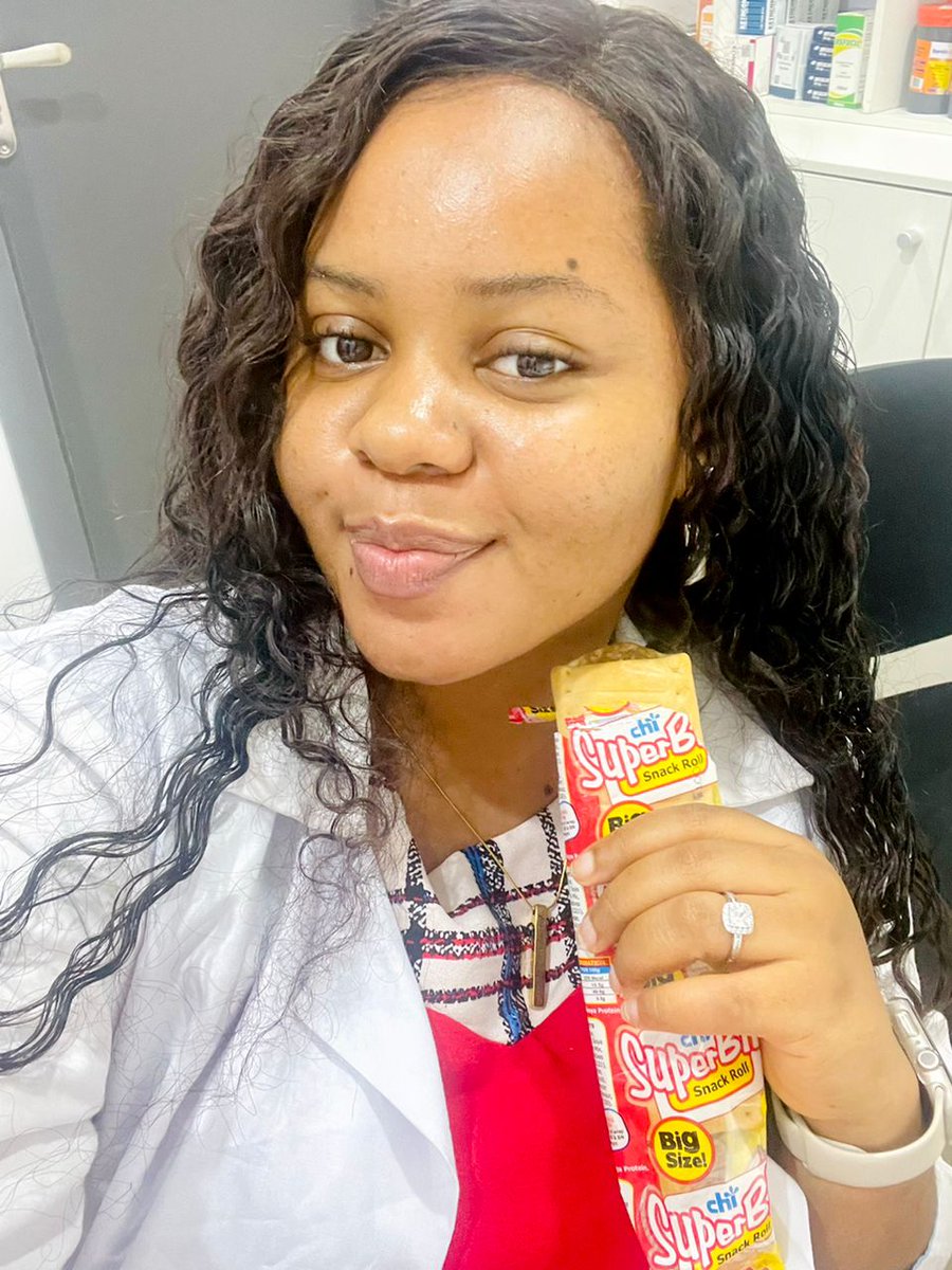 TheAblebaee's tweet photo. First Happy International Women's Day Gift of the day.
Courtesy of #CHISnacks . 🥰
Who wants?? 🤗 Follow them on IG https://t.co/wUwg1iqrP6 https://t.co/S6bfHcpRDf