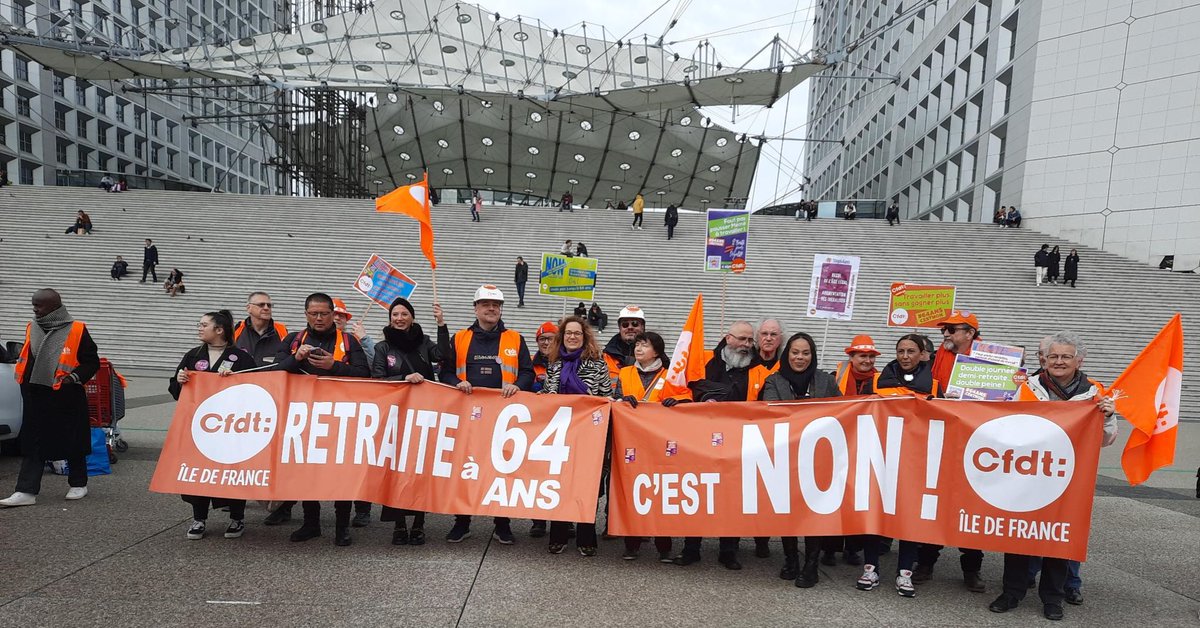CFDT_UNITEP's tweet photo. Ce  #8mars continuons la lutte contre ce projet injuste creusant encore plus les inégalités H/F.
#Dteam #Unitep @FCE_CFDT https://t.co/OU1xyFfrAl