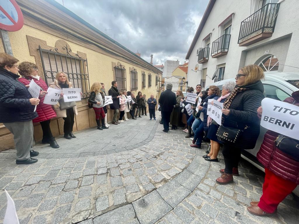 Alberto Escribano tweet media