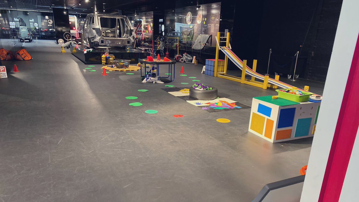 CovMuseumsLearn's tweet photo. Before and after of our #MiniMuseumEngineers session @CovTM this morning 🤩 Perfect scene of a well played with space by our under 5s audience and their grown ups! #earlyyears #STEMplay #Kidsinmuseums https://t.co/SHNpb9ypze