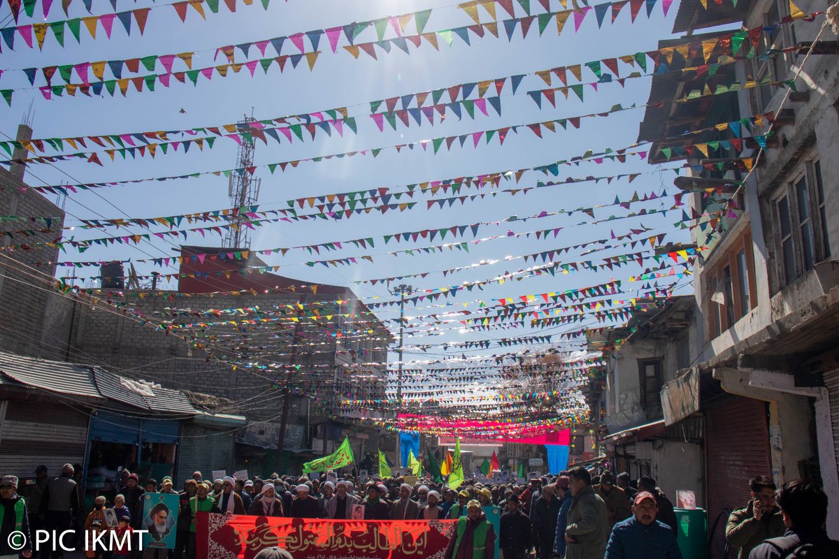 resisyouth's tweet photo. *Press Release*
Kargil has witnessed the birth anniversary of Imam-e-Zamana Imam Mahdi (atfs) at Jamia Masjid, Kargil under the banner of Imam Khomeini Memorial Trust, Kargil.
#ThePromisedSavior
#TheRealSaviour https://t.co/7u9bHglmyT
