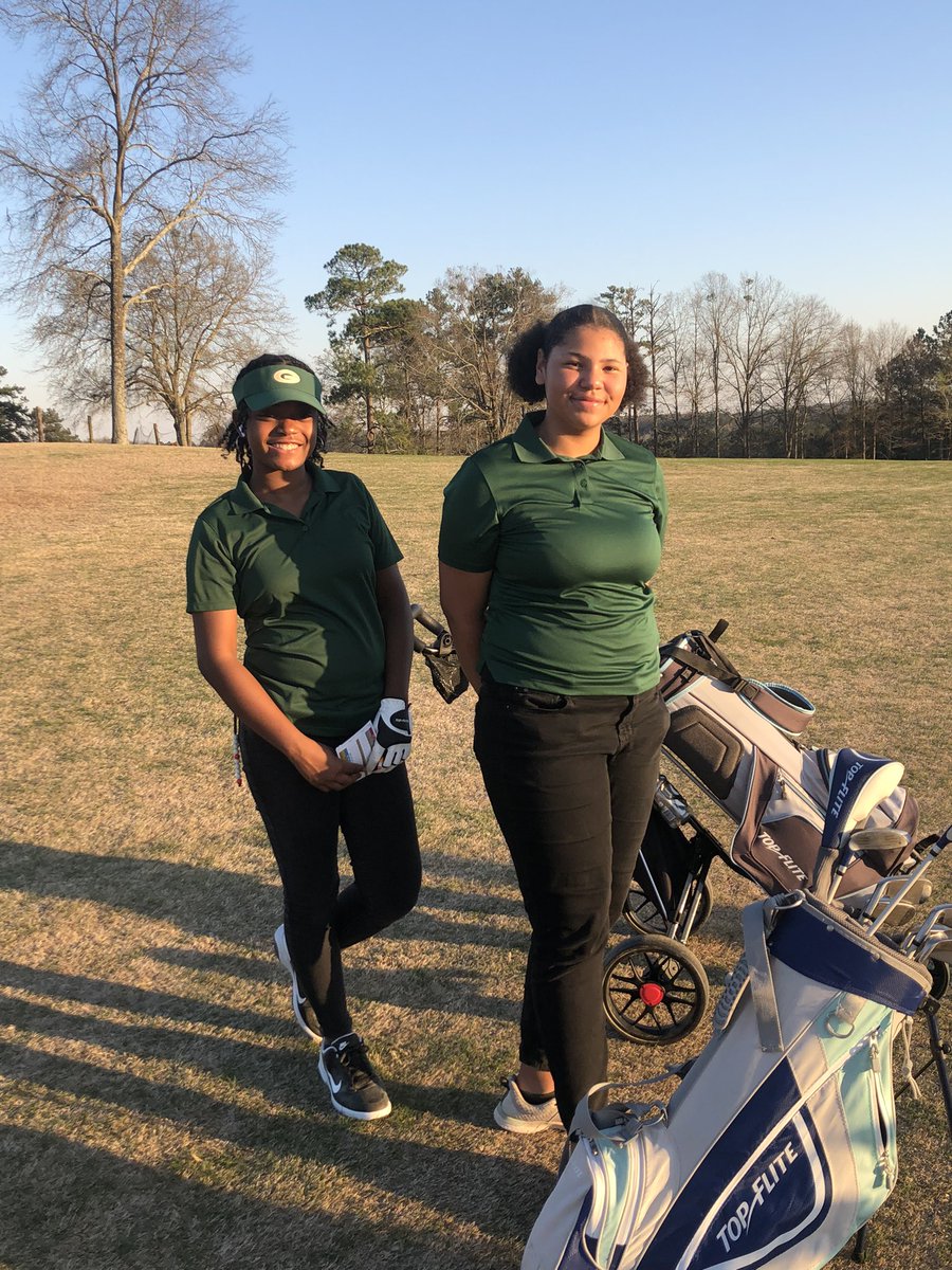 rams_golf's tweet photo. All smiles because it is match day @collinshillgolf vs the Eagles. https://t.co/EvR5Itk02v
