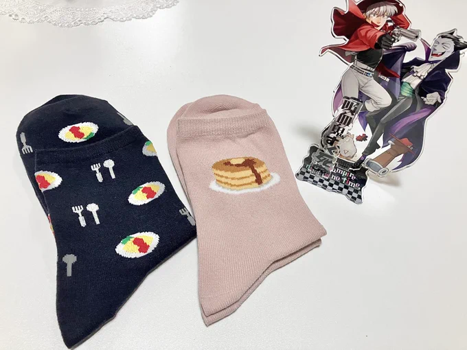 にっぴきみを感じる靴下を手に入れました。かわいい 