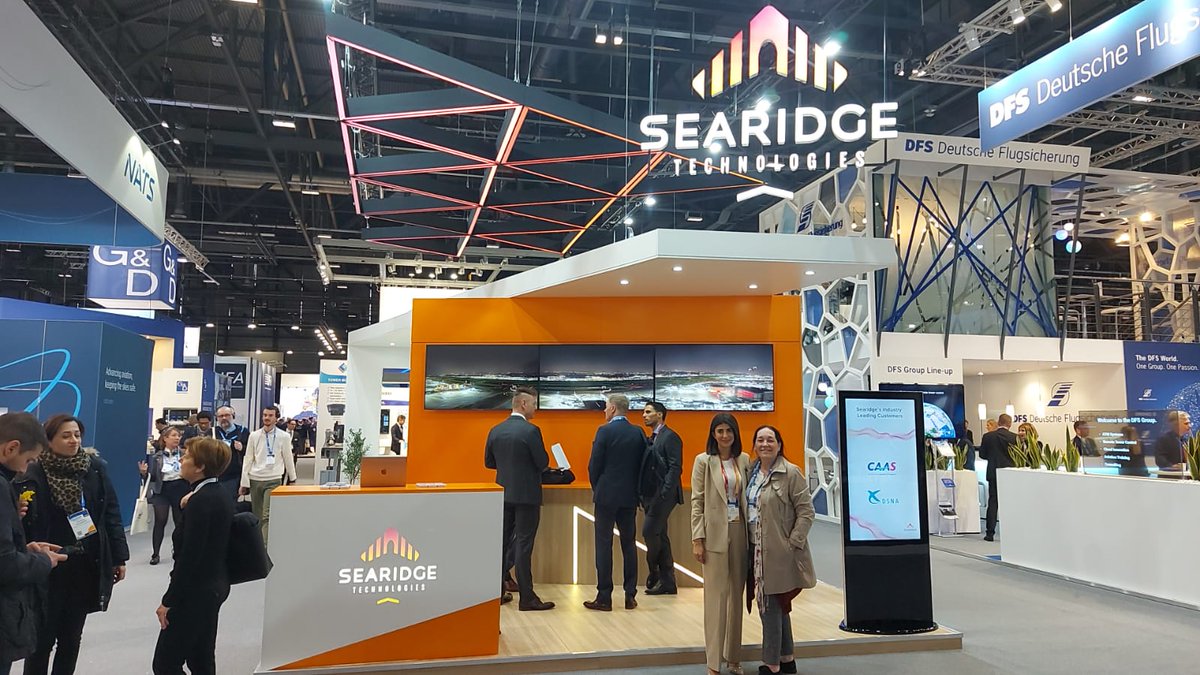 International Airport Review (@intairport) on Twitter photo ✈Great to meet Hadil Dayekh from <a href="/Searidgetech/">Searidge Technologies</a> at <a href="/AirspaceWorld/">Airspace World</a> booth G12. Talking about digital towers, come along and see us!
#AirspaceWorld #CANSO #events #airport ✈Great to meet Hadil Dayekh from <a href="/Searidgetech/">Searidge Technologies</a> at <a href="/AirspaceWorld/">Airspace World</a> booth G12. Talking about digital towers, come along and see us!
#AirspaceWorld #CANSO #events #airport