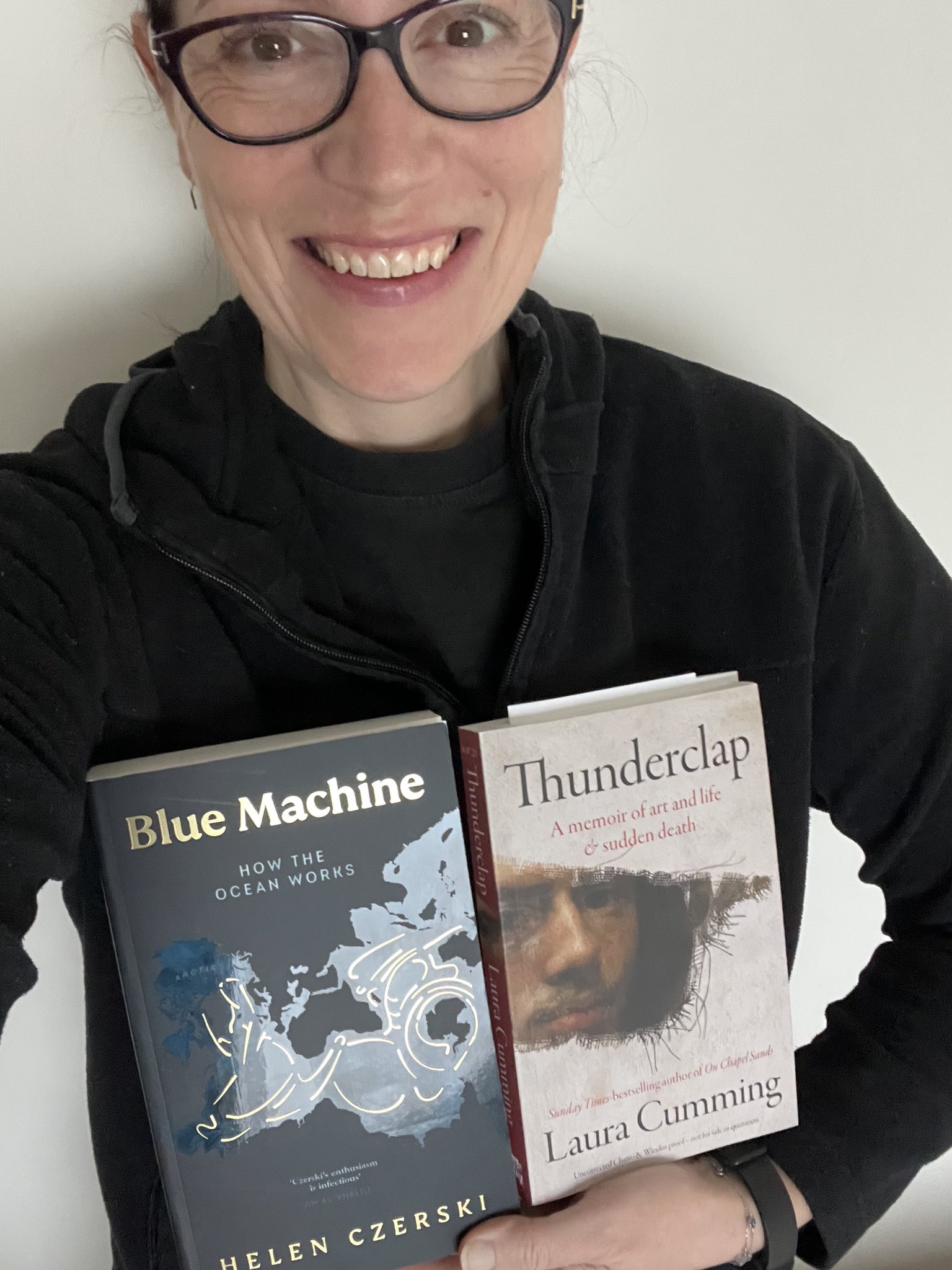 Blue Machine: Helen Czerski: 9781911709107: : Books