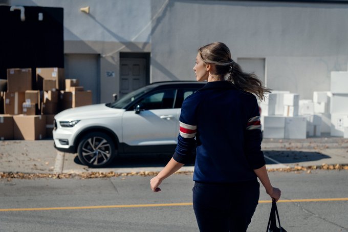 VendelCars's tweet photo. En Volvo, todo lo que hacemos tiene un mismo principio y un mismo fin: las personas. Ellas y ellos #DíaDeLaMujer #WomensDay #DíaInternacionaldelaMujer https://t.co/2hHOyIDbJP