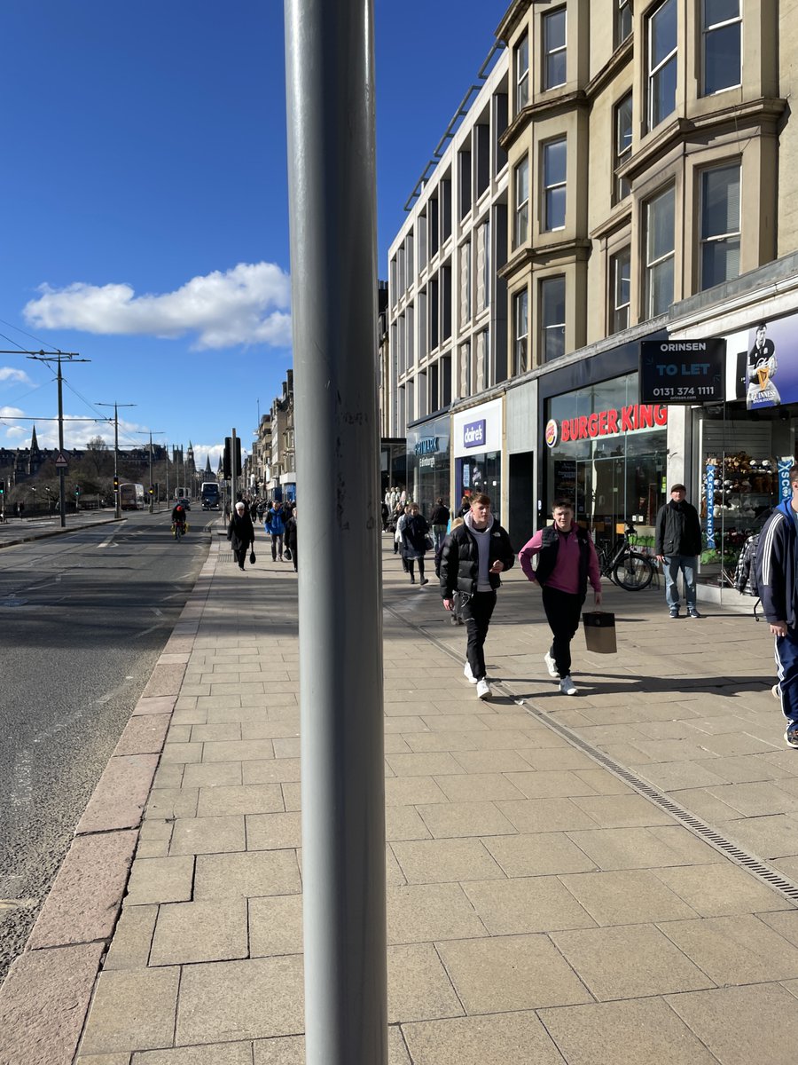 EssentialEdin's tweet photo. Spot the difference. Hint - one photo is in our Essential Clean Team's area.

Find out more about our Clean Team here: https://t.co/QmqrxrWFDI

#PolesApart https://t.co/BpqwDsdcCG