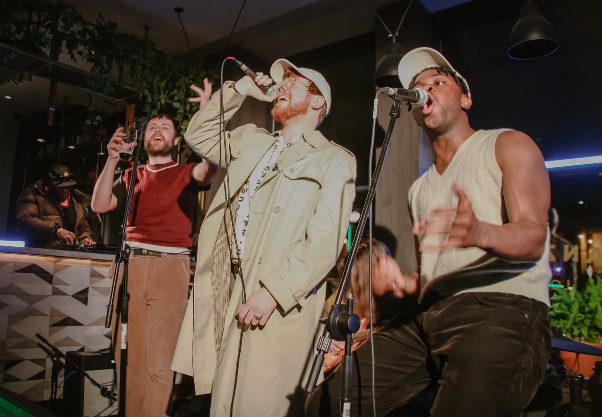 LOCAL BOY (Jake Hurley) 🇵🇸 (@localboy3000) on Twitter photo Myself and <a href="/TebiRex/">FIN.</a> will be putting aside our alliance forged through mutual Eir Corporation sugarbaby status 2 go HEAD 2 HEAD in a sales battle 2 THE DEATH!!!
Both our new singles drop Friday so presave strategically depending on who you want 2 see be internationally humiliated Myself and <a href="/TebiRex/">FIN.</a> will be putting aside our alliance forged through mutual Eir Corporation sugarbaby status 2 go HEAD 2 HEAD in a sales battle 2 THE DEATH!!!
Both our new singles drop Friday so presave strategically depending on who you want 2 see be internationally humiliated