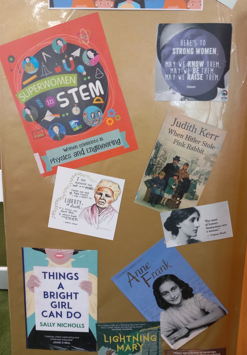 Huxlow Library tweet media