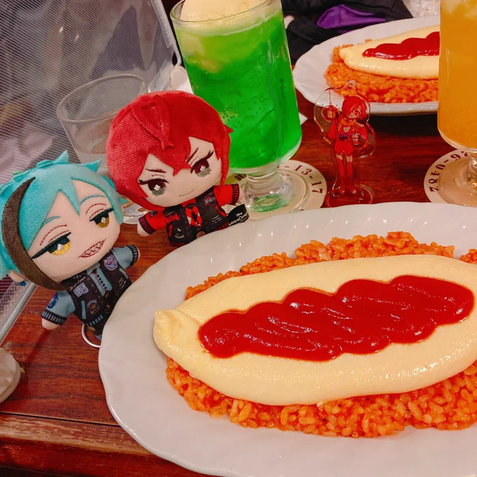 友達と花子くんミュージアム行ってとろとろオムライス食べて色んなとこ行って遊んできたあいだいろ先生絵がうめえ〜〜って叫んじゃった!!たのちかった 