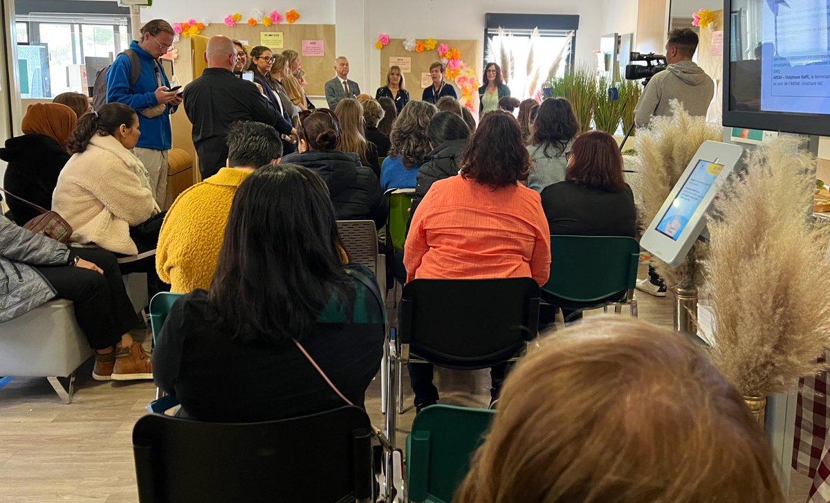 FTravail_Corse's tweet photo. À l'occasion de la #JourneeDesDroitsDesFemmes #8mars @PoleEmploiCorse #LÎleRousse se mobilise pour l’#emploi, la #formation et l’#insertion.
Témoignages de #femmes #extraordinaires 
🌹Vivianne
🌸Julia
🌺Pauline
🌷Michèle
💐Mattéa
#AvecPôleEmploi #TousMobilsés https://t.co/TP3j6qSwn4