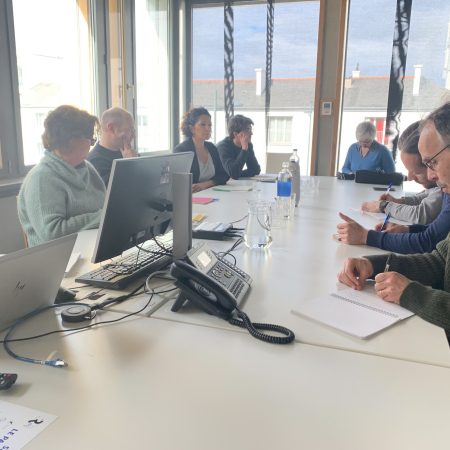 map__info's tweet image. Un #vélo Made in BZH, vous y croyez ? Avec l’union #CyGO, les entreprises du cycle veulent relancer la filière. Avec @benjamin_flohic et @MTheurier nous parlons aménagement, usage et VAE avant le congrès de la @fub_fr à #rennes🚴‍♀️🚴‍♀️🚴‍♀️🚴‍♀️🚴‍♀️

media-autrement.fr/2023/03/02/vel…