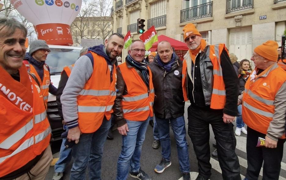martialBub's tweet photo. @sebastienmaria1 @CFDT_FGTE On y étaient 😉 https://t.co/0No7x3d1ps