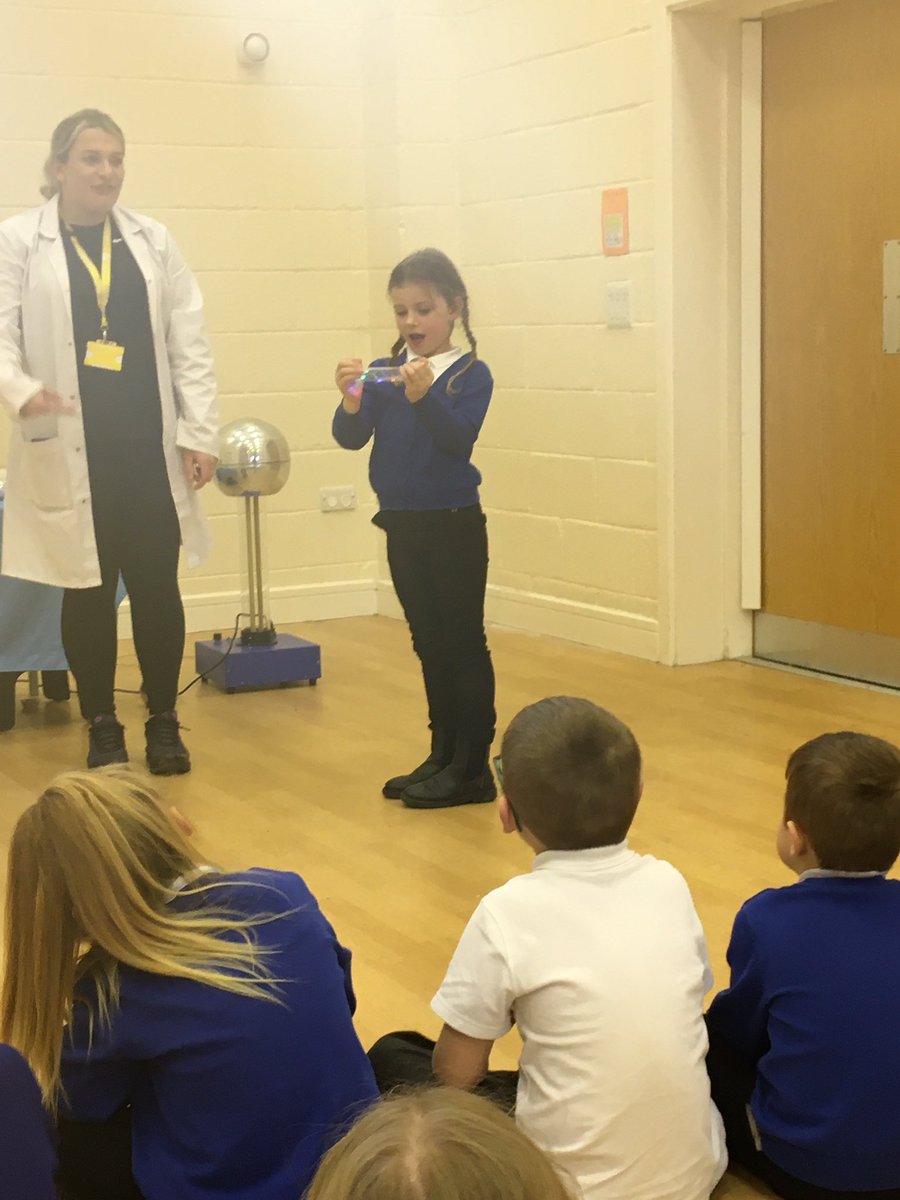 TPA_F2's tweet photo. We have had the best morning looking at this years science theme ‘connections’ #BSW23 #Britishscienceweek #TPAScience https://t.co/c1ndK5ch6V