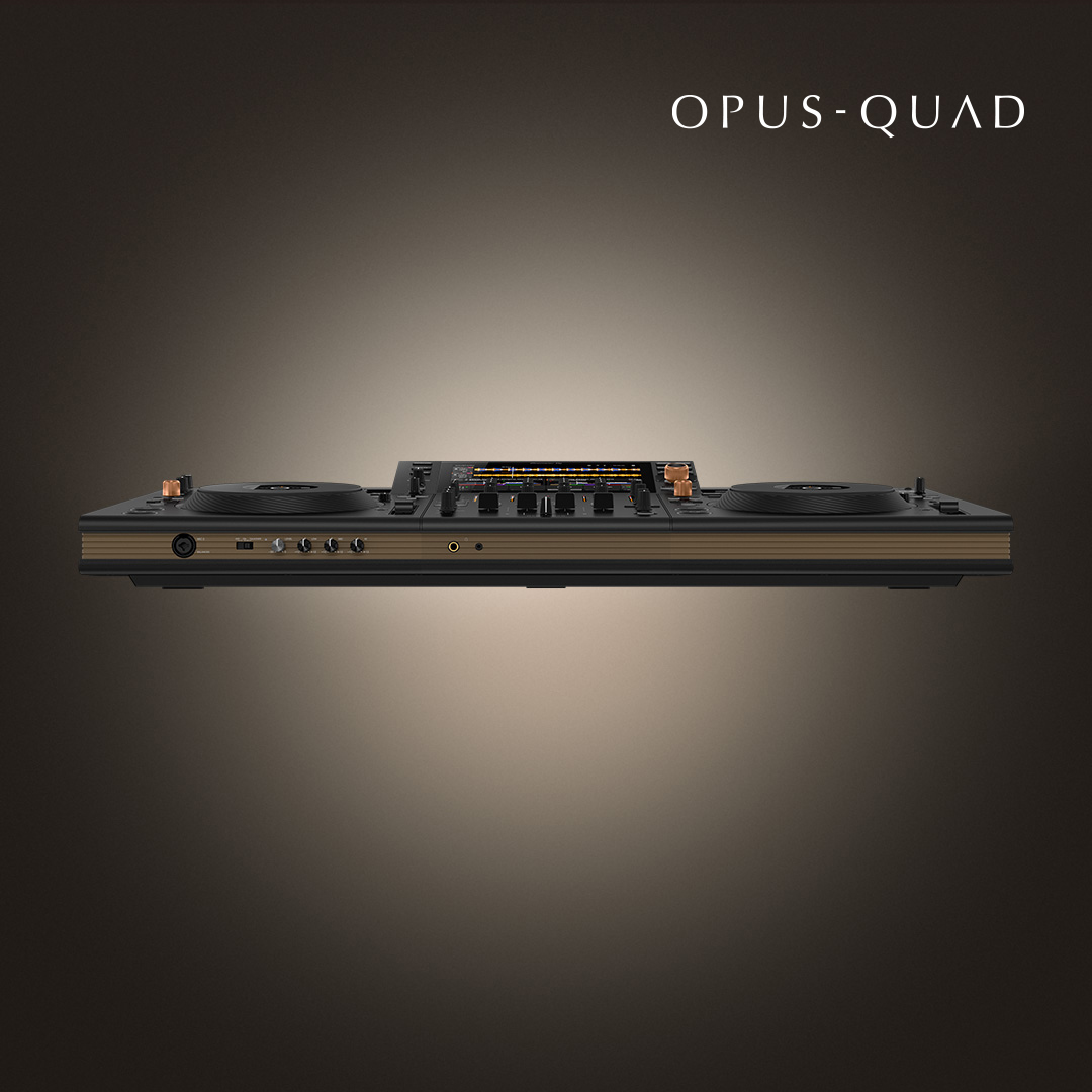 PioneerDJglobal's tweet image. Detail. Aesthetics. Playability. Get closer to the OPUS-QUAD, the latest all-in-one system with evolved features to add sophistication to your performance.  

Discover more: bit.ly/3J6f4ZN 

#OPUSQUAD #PioneerDJ