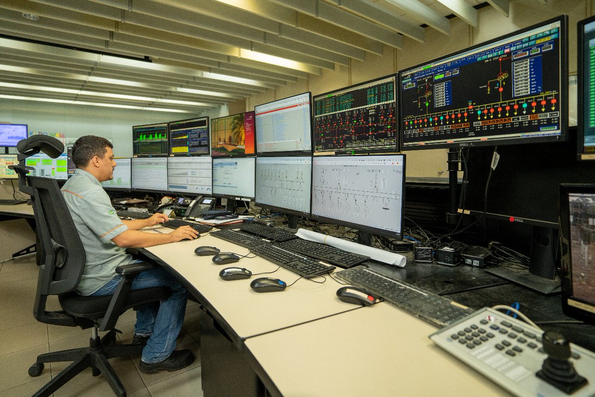 #IndicadoresIndustriais | Indústria registra avanço do emprego e das horas trabalhadas na produção em janeiro deste ano na comparação com dezembro de 2022. 

Confira: bit.ly/3IYG1gz

#pesquisa #Economia