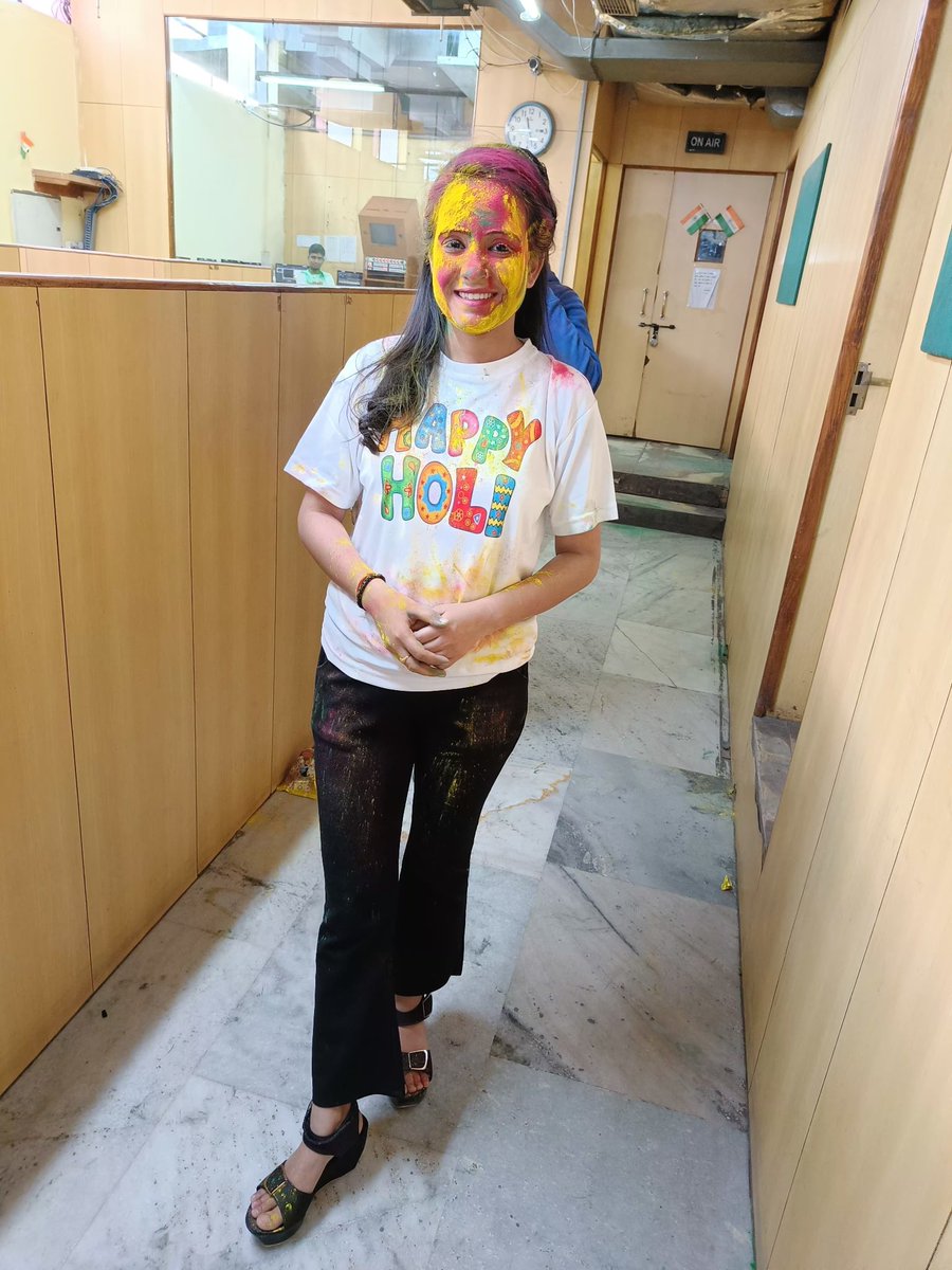 ऑफिस वाली होली 🫣
#Holi #HoliSpecial #HoliVibes