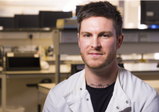 BCRT's tweet image. 📣 BREAKING NEWS 📣 @BCRT trustee Dr Darrell Green at @uniofeastanglia has identified a new drug that works against all of the main types of primary bone cancer 🔬 Find out more about this promising discovery by visiting 👉 ow.ly/ET5M50NbWjy #Research #UntilTheresACure