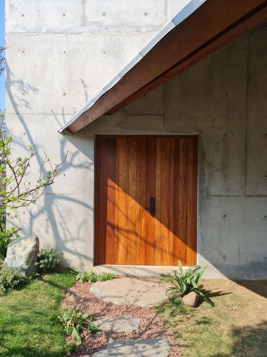 doanvannghia94's tweet image. Ngôi nhà nhỏ tại Thái Nguyên

Sưu tầm
youtu.be/Axd1hQ5CyiI
#nhadepvuonxinh #nhadepvuonxinhnoingoaithat #nhadepvuonxinhnoingoaithatthongminh #nhadep #thietke #thietkenhadep #xaydung #thicong #hoancong #noithat #ngoaithat #noingoaithat #thietkethicong #xaynhatrongoi