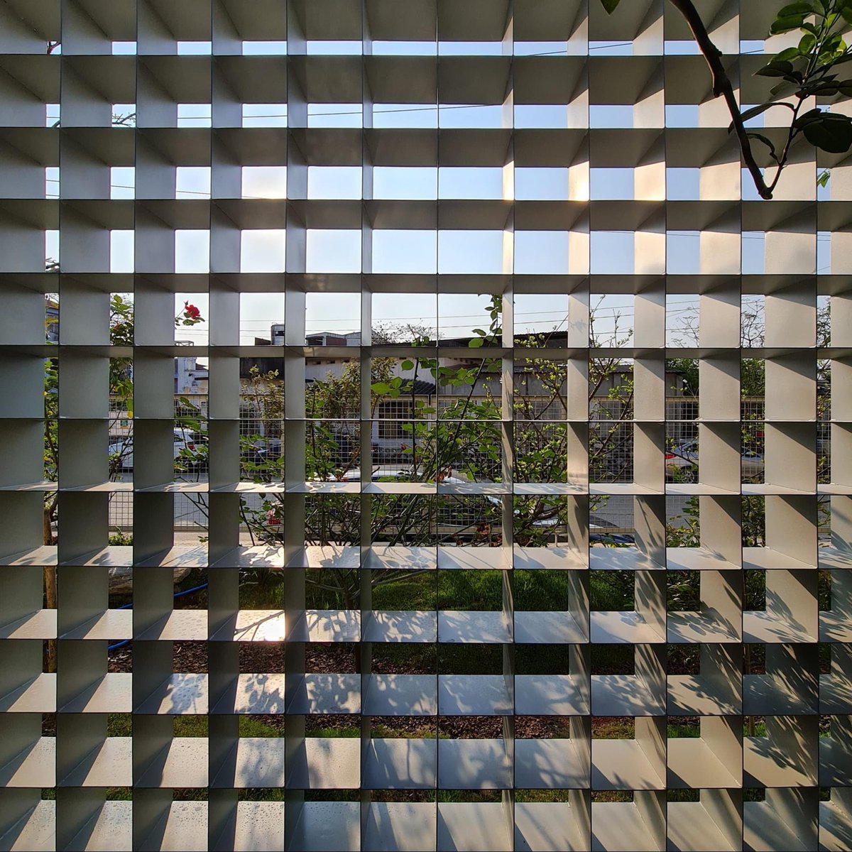 doanvannghia94's tweet image. Ngôi nhà nhỏ tại Thái Nguyên

Sưu tầm
youtu.be/Axd1hQ5CyiI
#nhadepvuonxinh #nhadepvuonxinhnoingoaithat #nhadepvuonxinhnoingoaithatthongminh #nhadep #thietke #thietkenhadep #xaydung #thicong #hoancong #noithat #ngoaithat #noingoaithat #thietkethicong #xaynhatrongoi