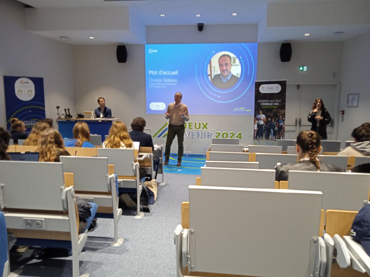 E2CNantes's tweet photo. Le Hackathon #enJeuxdavenir2024 @EDFOfficiel × @audencia, c'est parti !
L'@E2CNantes est fière d'y participer avec une douzaine de stagiaires pour imaginer la future affiche du @TriatAudencia et promouvoir les valeurs de l'#inclusion #parasport.
Défi relevé ! 😀 https://t.co/6UTytJdOfE